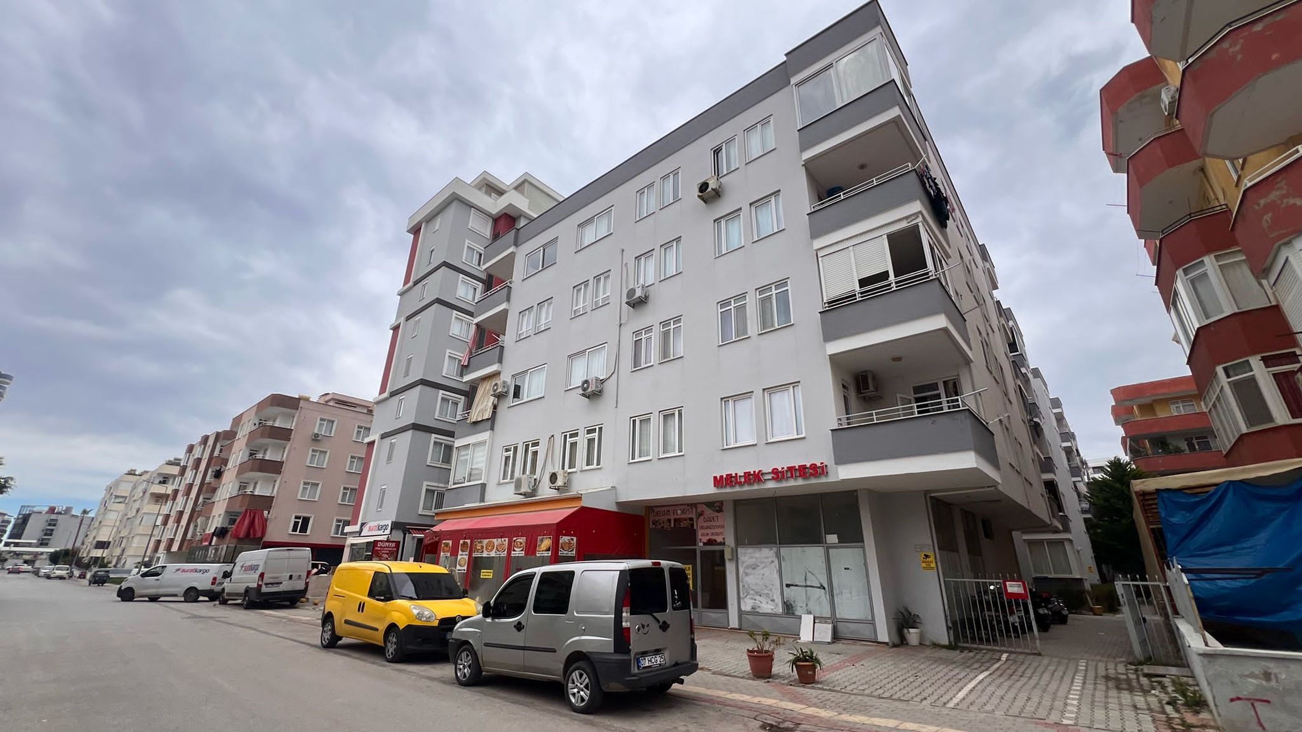 Mahmutlar Satılık 2+1 111