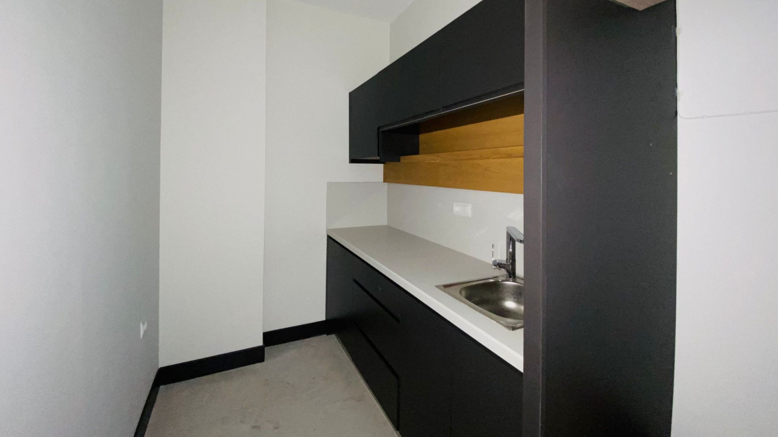 SUMMER PARK KİRALIK OFİS 106