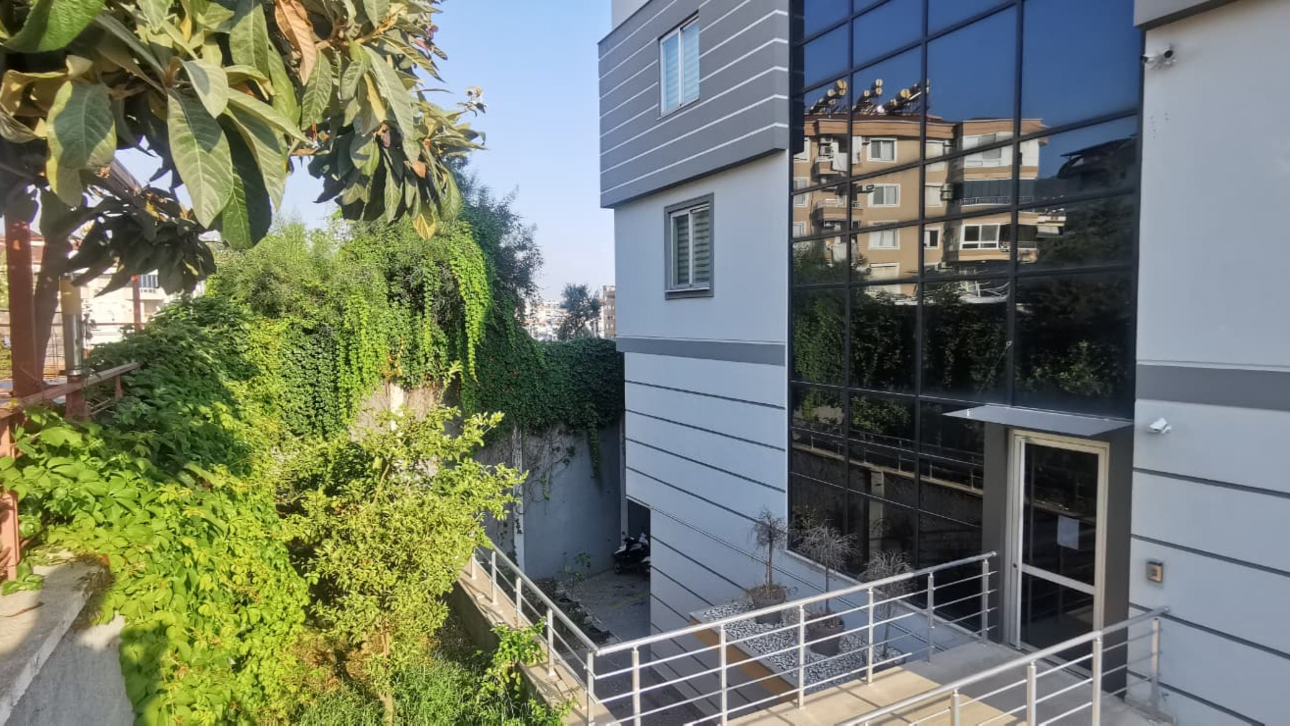ADLİYE KARŞISI KİRALIK OFİS